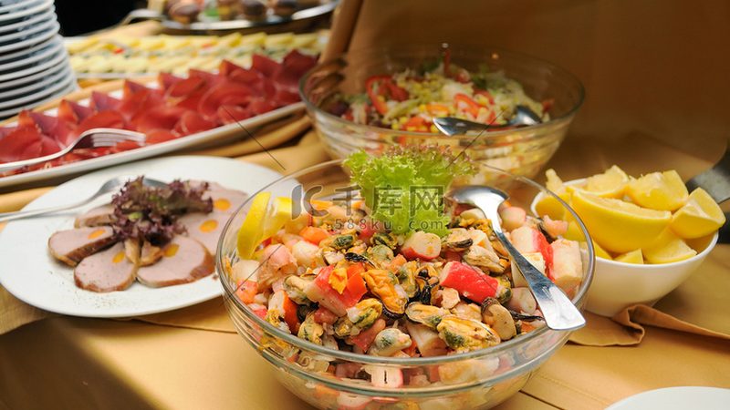 揭秘重庆火锅底料代加工：品质背后的秘密